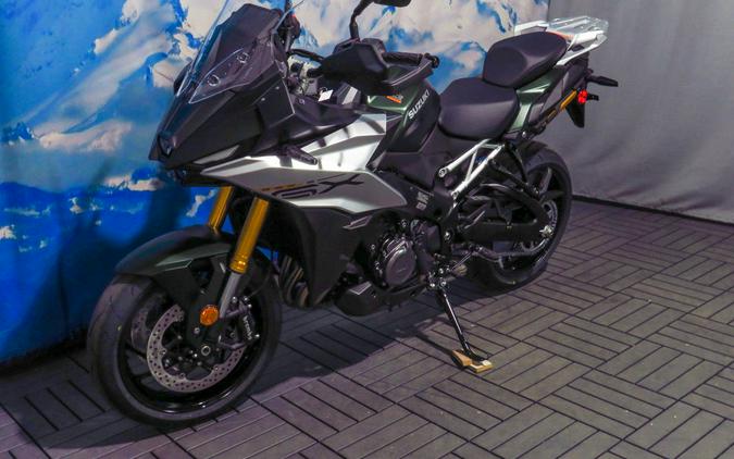 2024 Suzuki GSX-S1000GX Plus