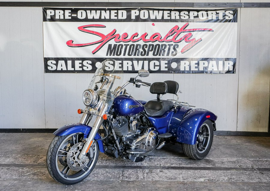 2015 Harley-Davidson Freewheeler™