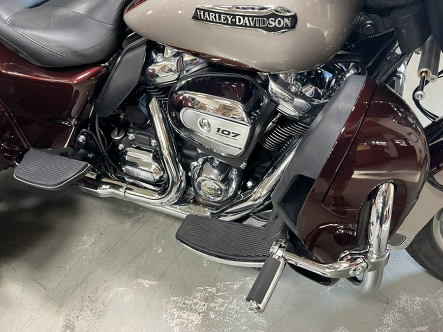 2018 Harley-Davidson Trike FLHTCUTG - Tri Glide Ultra