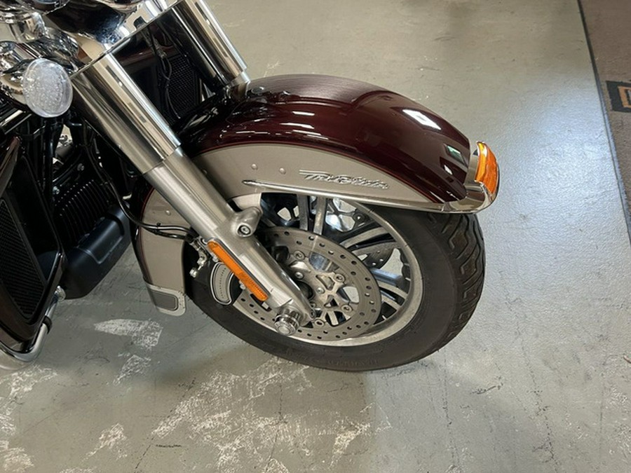 2018 Harley-Davidson Trike FLHTCUTG - Tri Glide Ultra