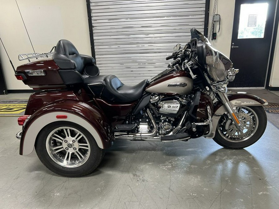 2018 Harley-Davidson Trike FLHTCUTG - Tri Glide Ultra