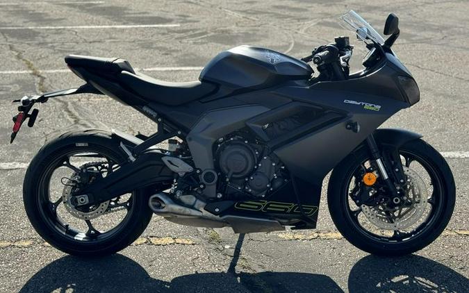 2025 Triumph Daytona 660 Satin Granite/Satin Black