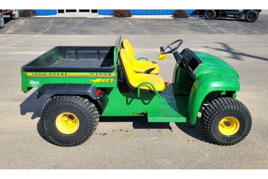 1994 John Deere GATOR 4X2