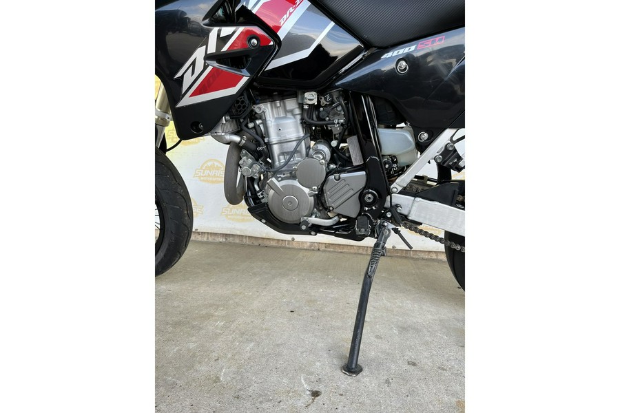 2022 Suzuki DR-Z400SM