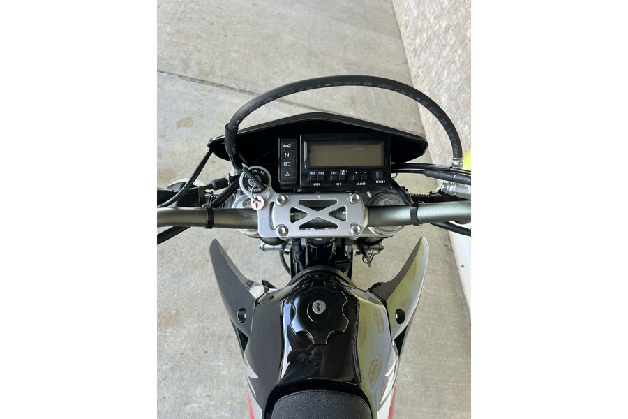 2022 Suzuki DR-Z400SM