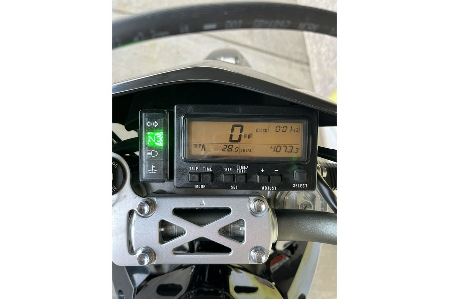 2022 Suzuki DR-Z400SM