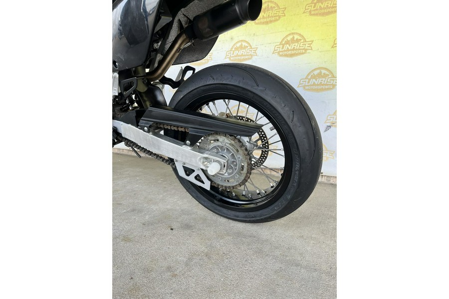 2022 Suzuki DR-Z400SM