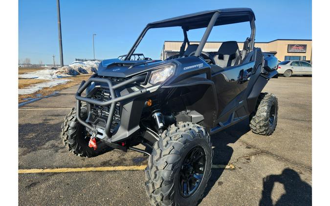 2026 Can-Am SSV COM XT 64 1000R BK 26 XT 1000R