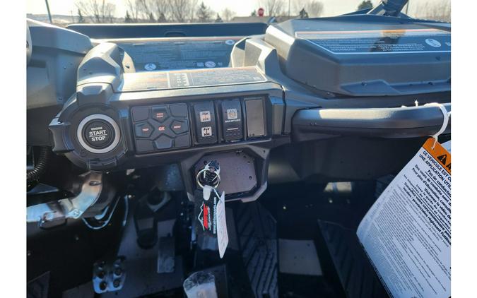 2026 Can-Am SSV COM XT 64 1000R BK 26 XT 1000R