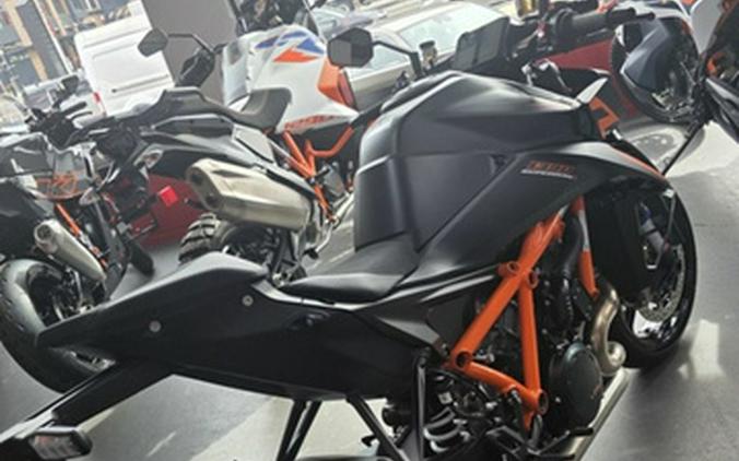 2026 KTM Super Duke 1390 R EVO