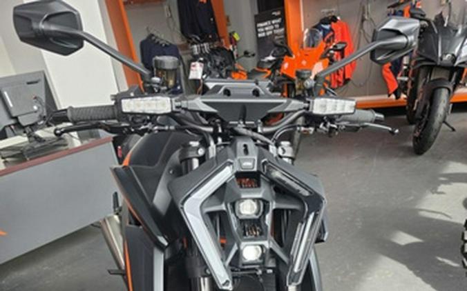 2026 KTM Super Duke 1390 R EVO