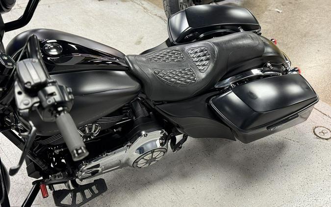 2016 Harley-Davidson® FLHXS - Street Glide® Special