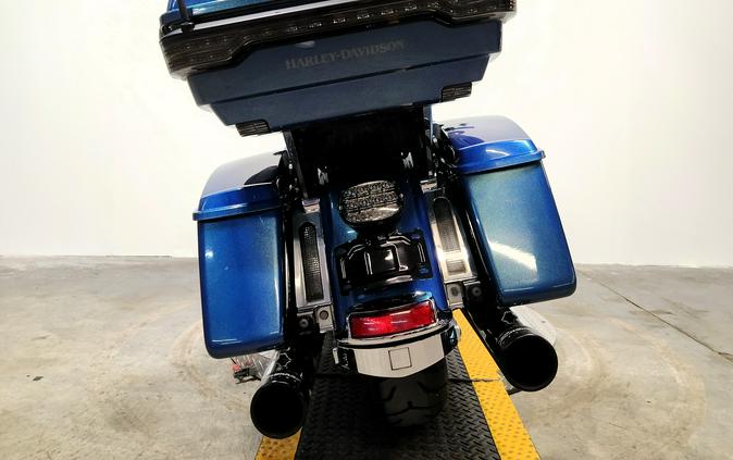 2014 Harley-Davidson® Ultra Limited - FP8787