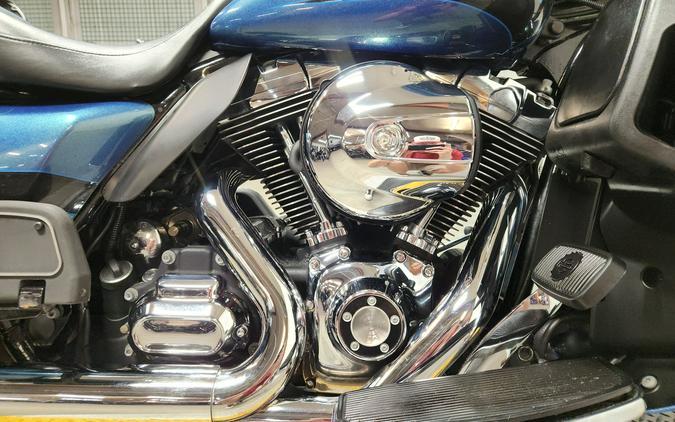 2014 Harley-Davidson® Ultra Limited - FP8787