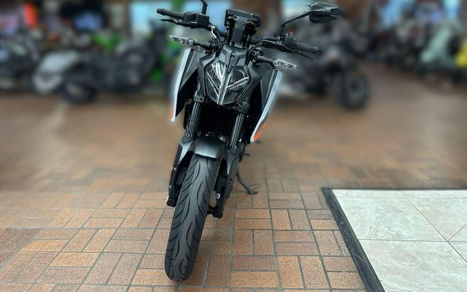 2026 KTM 250 DUKE