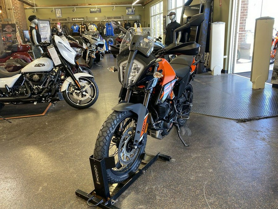 2024 KTM Adventure 390