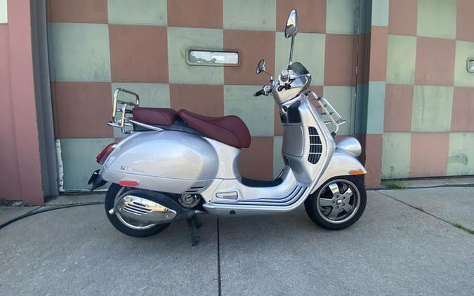 2016 Vespa GTV 300