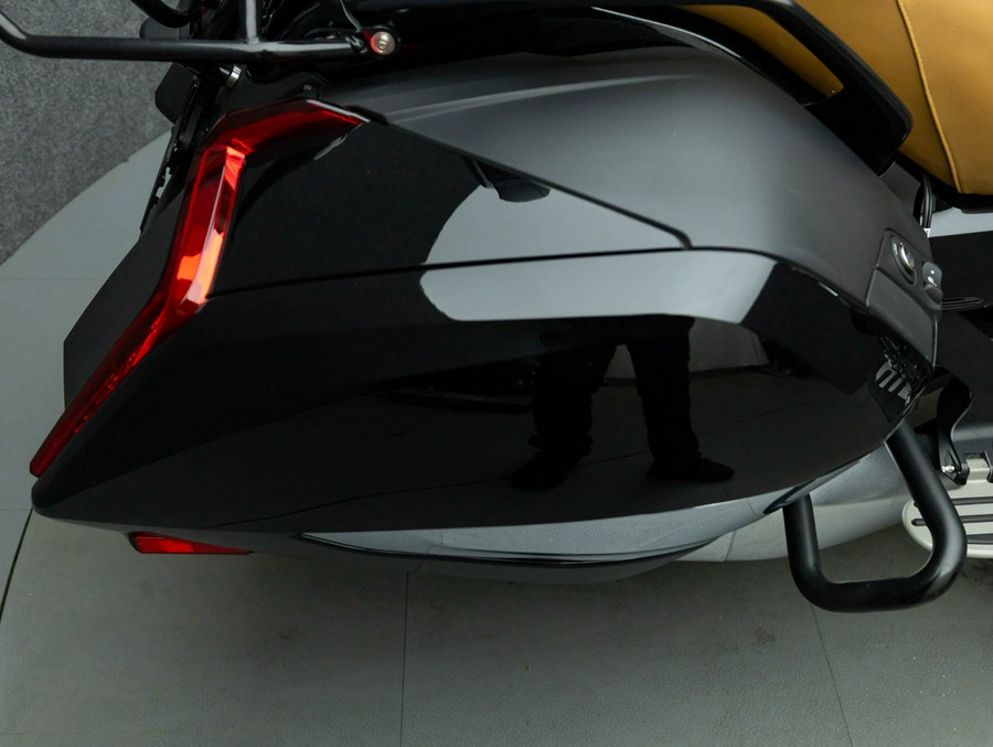 2022 BMW K1600B W/ABS