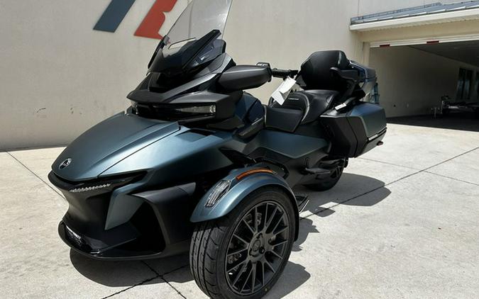 2026 Can-Am Spyder RT Limited Dark