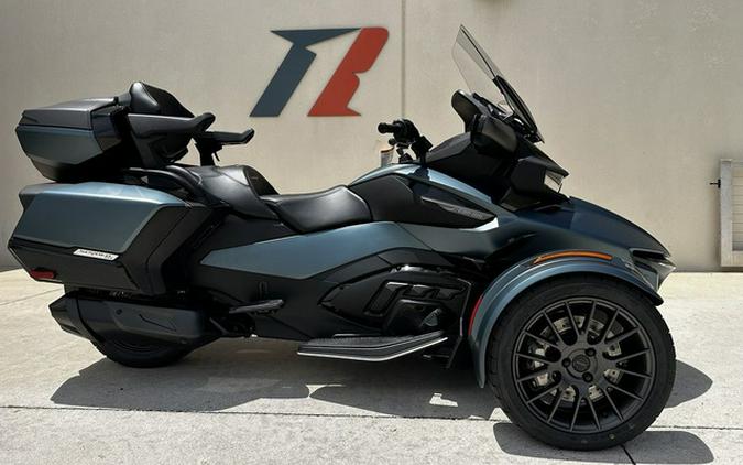 2026 Can-Am Spyder RT Limited Dark