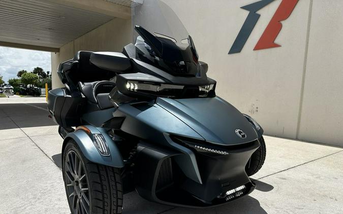 2026 Can-Am Spyder RT Limited Dark