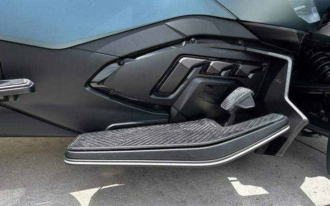2026 Can-Am Spyder RT Limited Dark