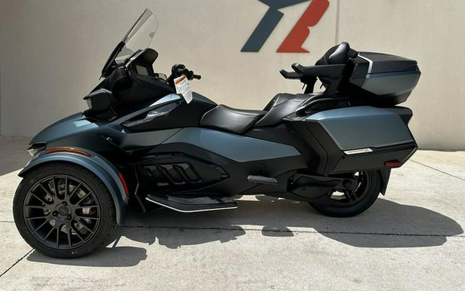 2026 Can-Am Spyder RT Limited Dark