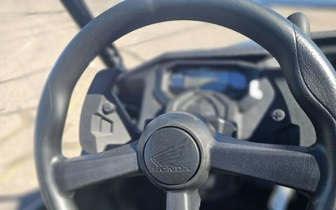 2025 Honda Pioneer 1000-6 Deluxe Crew