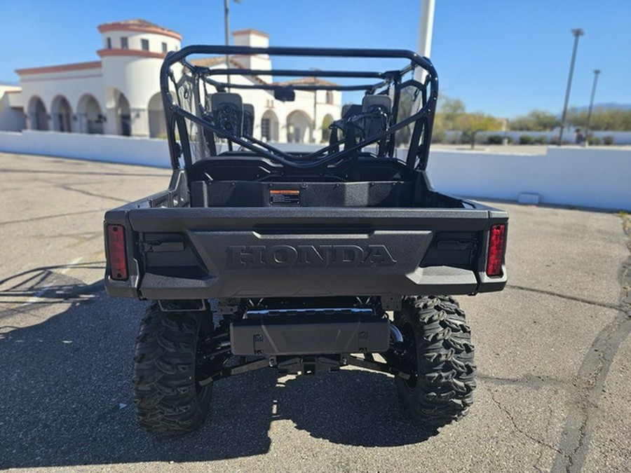 2025 Honda Pioneer 1000-6 Deluxe Crew