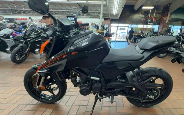 2026 KTM 250 DUKE
