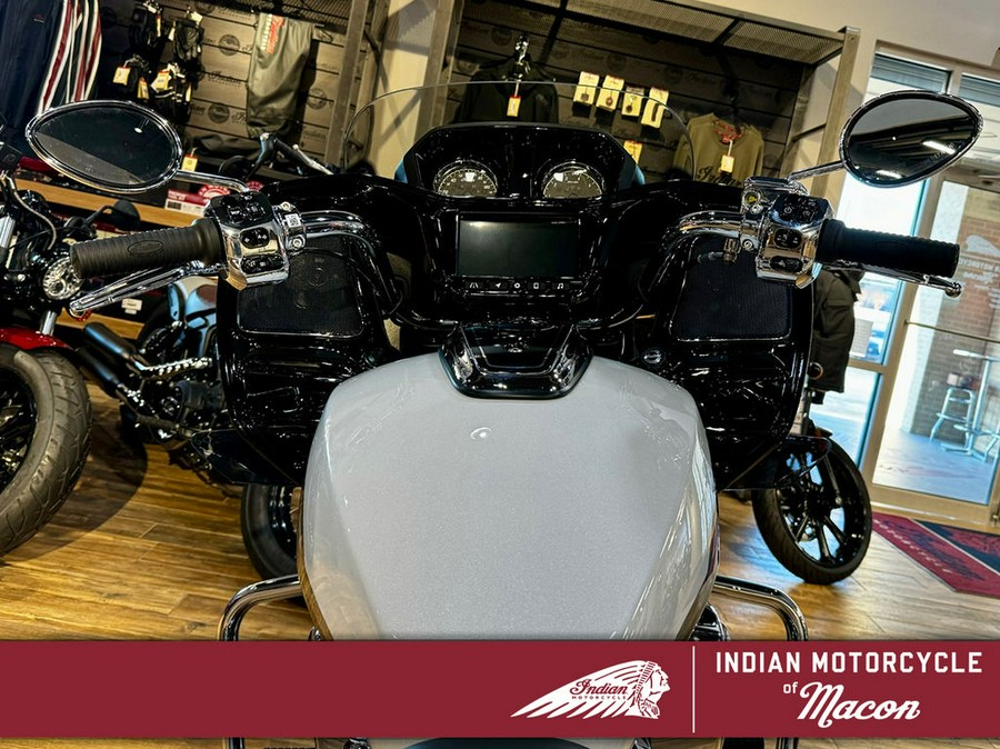 2024 Indian Motorcycle® Challenger Limited