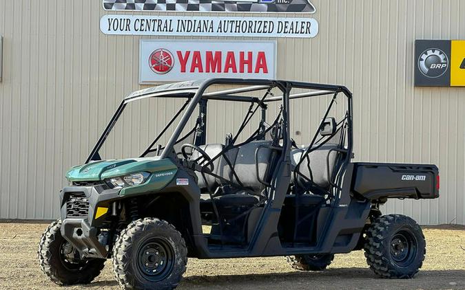 2023 Can-Am® Defender MAX HD7