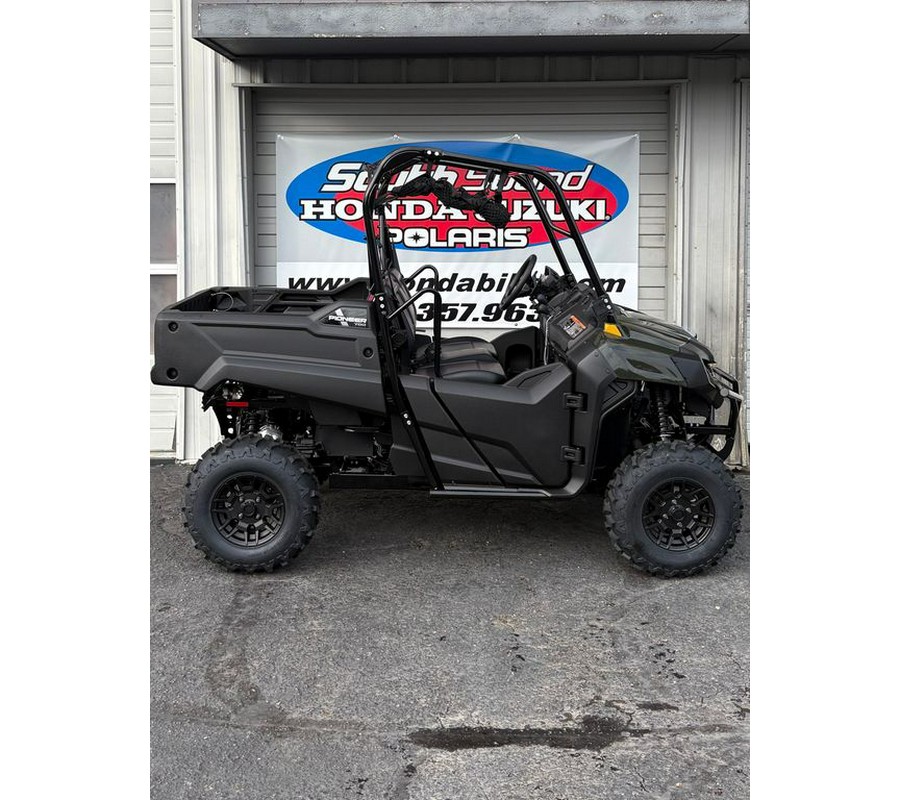 2026 Honda® SXS700M2DT