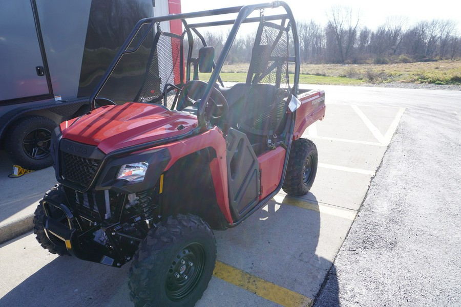 2026 Honda PIONEER 520