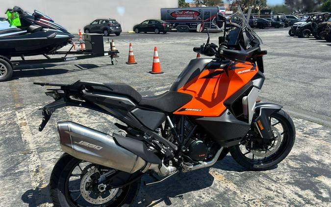 2027 KTM 1390 SUPER ADVENTURE S EVO