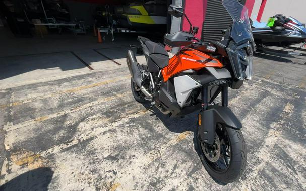 2027 KTM 1390 SUPER ADVENTURE S EVO