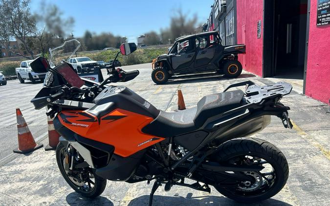 2027 KTM 1390 SUPER ADVENTURE S EVO