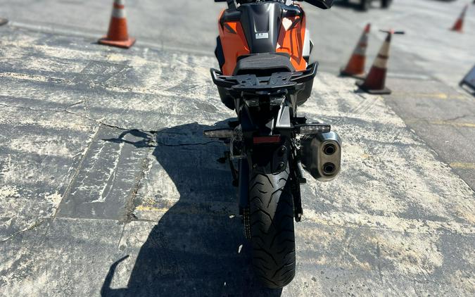 2027 KTM 1390 SUPER ADVENTURE S EVO