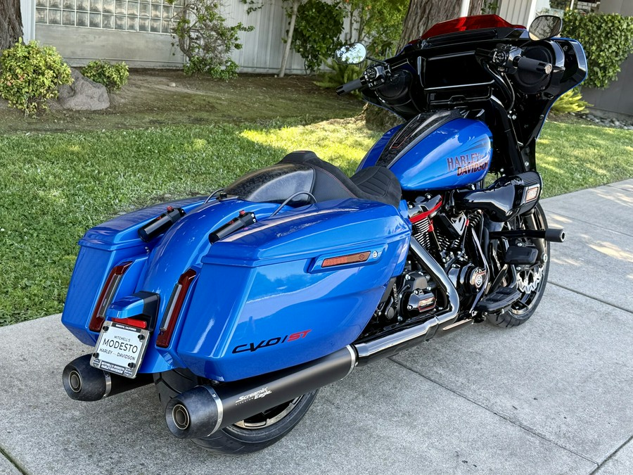 2026 FLHXSTSE CVO Street Glide ST
