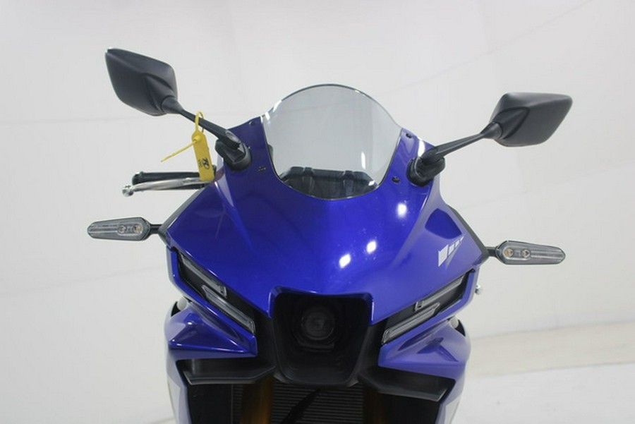 2025 Yamaha YZF R3