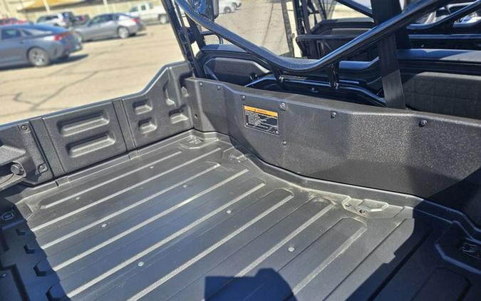 2025 Honda Pioneer 1000-6 Deluxe Crew