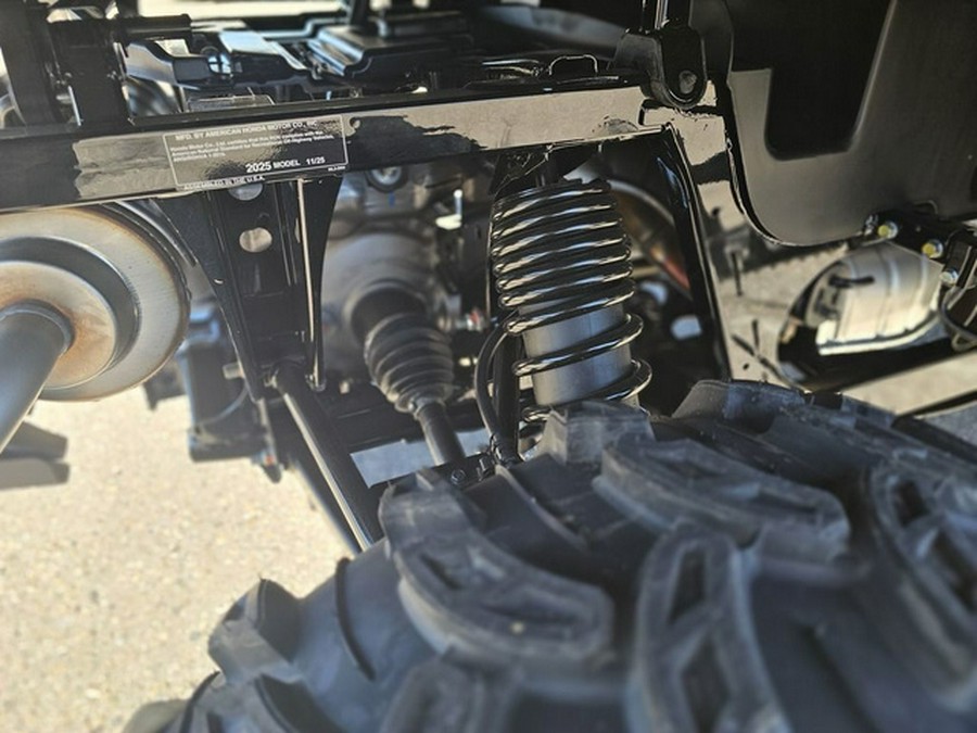 2025 Honda Pioneer 1000-6 Deluxe Crew