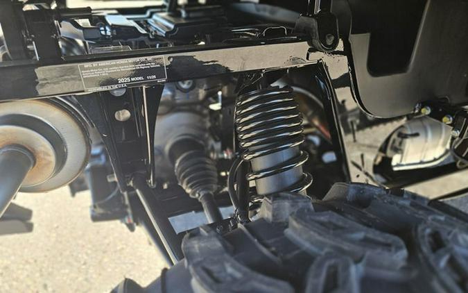 2025 Honda Pioneer 1000-6 Deluxe Crew