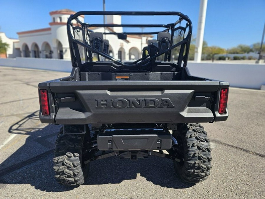 2025 Honda Pioneer 1000-6 Deluxe Crew