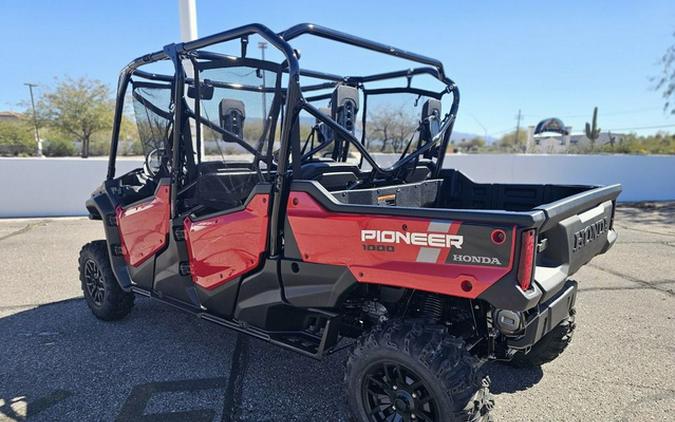 2025 Honda Pioneer 1000-6 Deluxe Crew