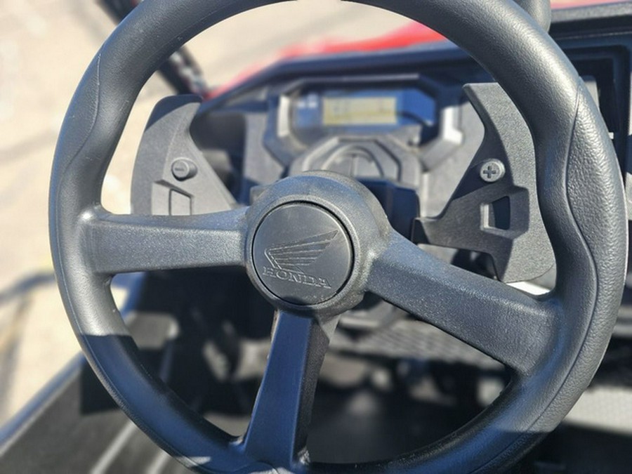 2025 Honda Pioneer 1000-6 Deluxe Crew