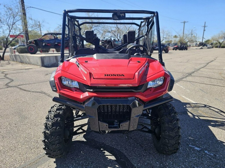 2025 Honda Pioneer 1000-6 Deluxe Crew
