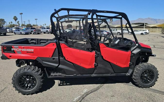 2025 Honda Pioneer 1000-6 Deluxe Crew