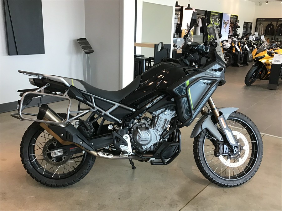 2025 CFMOTO IBEX 450