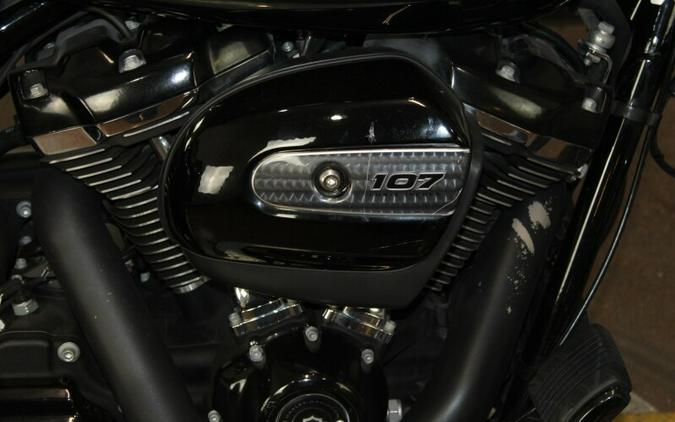 Harley-Davidson Road King Special 2018 FLHRXS 654865A BLACK